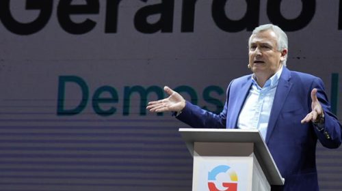 Morales lanzó su candidatura presidencial: pidió unidad en JXC pero hubo ausentes