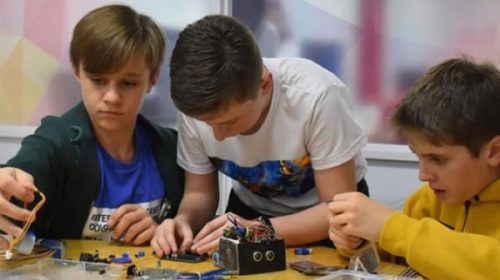 Misiones cuenta con la primera Escuela de Robótica del país para niños