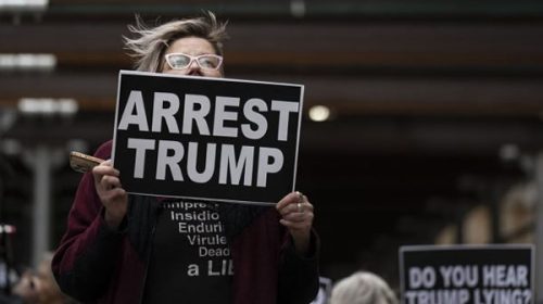 Estados Unidos, listo para la histórica detención de Trump como imputado
