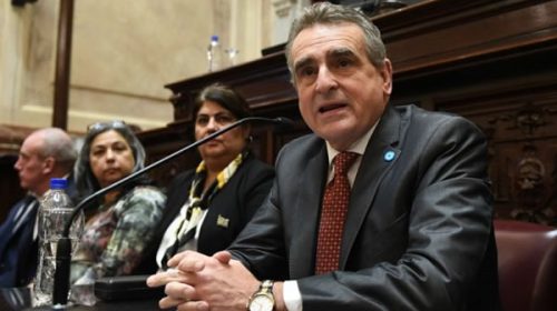 Rossi vuelve a presentarse en Diputados para informar sobre la gestión