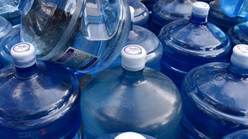 Montevideo: a pesar del límite de compra, hay escasez de bidones de agua
