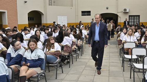 Bordet: “La democracia no termina en el voto, tiene que ver con la consolidación de derechos”