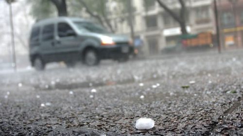 Alerta por tormentas, granizo y vientos fuertes en 5 provincias este lunes