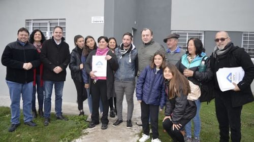 Se inauguraron 68 nuevas viviendas en cinco localidades entrerrianas financiadas con recursos provinciales