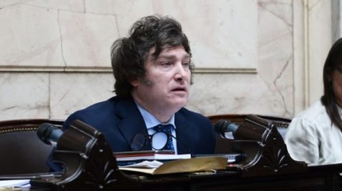 Milei pidió cambiar su voto en dos proyectos, pero Diputados se lo negó: “Esté atento al votar”