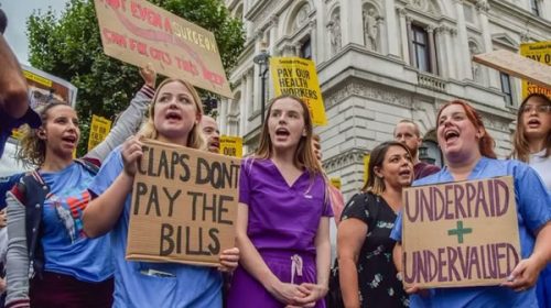 Nueva oleada de huelgas en salud y transporte amenaza a los británicos