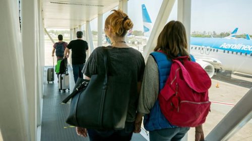 Más de 990 mil visitantes extranjeros ingresaron al país durante mayo