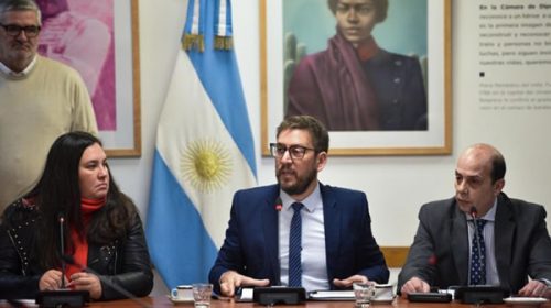Diputados del oficialismo y de la oposición autorizaron el secuestro del celular de Milman