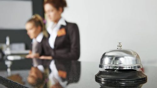 El sector hotelero gastronómico perdió más de 200 puestos de trabajo en un año, sólo en la costa del Uruguay