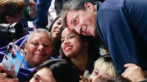 Massa busca el voto en Córdoba con una nutrida agenda de actividades