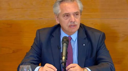 Fernández calificó de “barrabasadas” y “atrocidades” las ideas de La Libertad Avanza