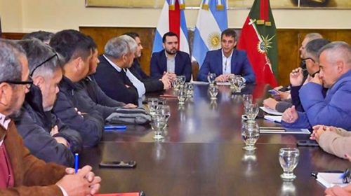 Los empleados municipales de Concordia reciben un aumento salarial del 13%