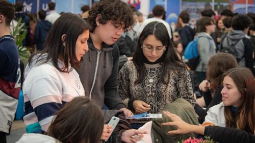 Comenzó la inscripción para la feria de carreras y oficios del Becario