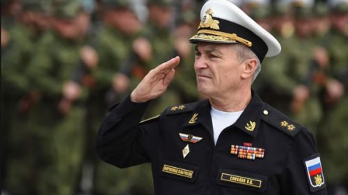 Rusia difundió imágenes del comandante que Ucrania dijo haber matado