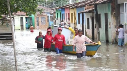Guatemala sufrió las lluvias y las favelas de Brasil padecieron por la ola de calor
