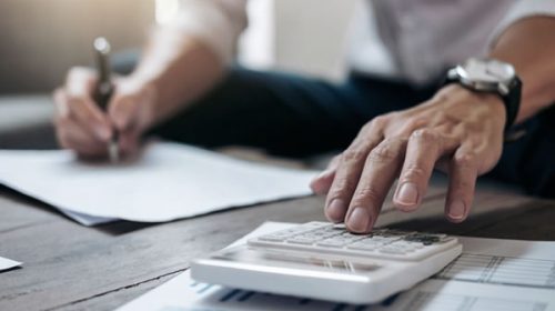 La AFIP modificó el régimen de retención de Ganancias para profesionales autónomos