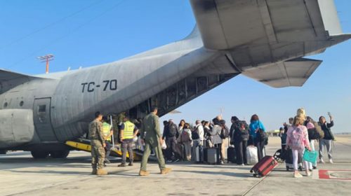 Llegó a Roma el primer contingente de argentinos evacuados de Israel