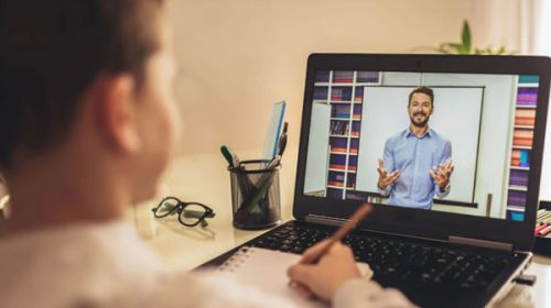 Israel anunció la vuelta a clases a distancia como en épocas de pandemia