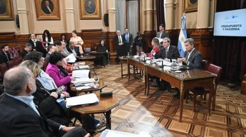 Senado avanza con el tratamiento del proyecto sobre devolución del IVA y lo debate en comisión