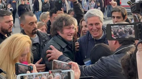 Etchevehere cierra su campaña en Paraná con una caravana y acto en el Parque Urquiza