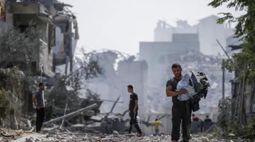 Suben a más de 1.200 los muertos en Israel y 1.055 en Gaza