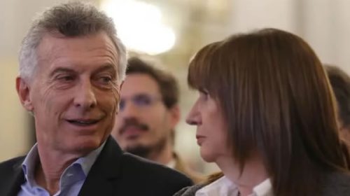 Nueva interna de Juntos por el Cambio: Bullrich cruzó a Macri por pedir que la coalición apoye a Milei en una eventual Presidencia Nueva interna de Juntos por el Cambio: Bullrich cruzó a Macri por pedir que la coalición apoye a Milei en una eventual Presidencia