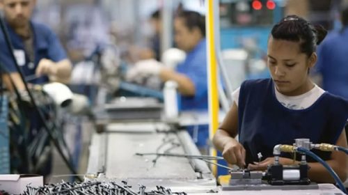 El empleo asalariado registrado en el sector privado lleva 36 meses de crecimiento consecutivo