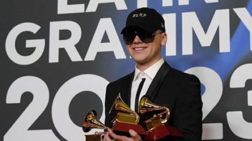 Bizarrap hizo historia en los Grammy Latinos