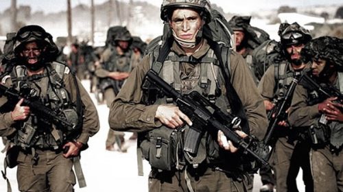 El ejército israelí dijo que tomó edificios gubernamentales en Gaza