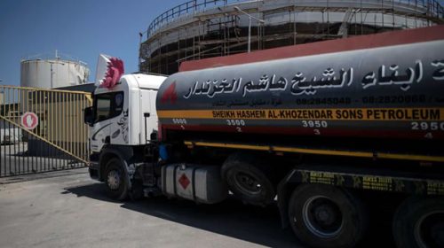 Israel autorizó la entrada diaria de dos camiones con combustible a la Franja de Gaza