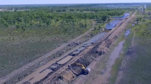Dan 24 horas para demoler los terraplenes que amenazan el puente Victoria Rosario Dan 24 horas para demoler los terraplenes que amenazan el puente Victoria Rosario