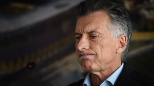 Escándalo en Yacyretá con una licitación de seguros de USD 130 millones que apunta a Macri