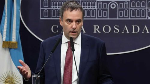 Adorni, tras la advertencia del Gobierno español: “No nos preocupa la reacción diplomática”