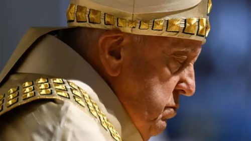 El Papa pide rezar “por la paz” en “tiempo de guerra mundial”