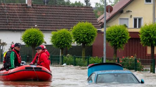 Alemania sigue bajo tensión ante inundaciones que han dejado 4 muertos