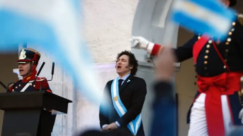 Vigilia, cadena nacional y una foto que politiza el Pacto de Mayo en Tucumán