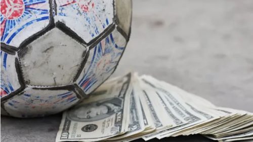 Milei habilitó a los clubes a transformarse en sociedades anónimas para meter capital privado en el fútbol