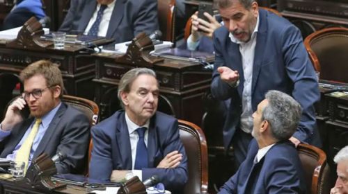 El Gobierno busca derogar las PASO y pone al PJ a discutir la reforma política