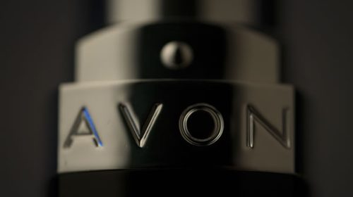 Avon se declaró en bancarrota por una deuda de más de u$s1.000 millones