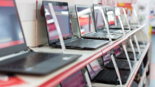 Caída del 50 por ciento en ventas de informática