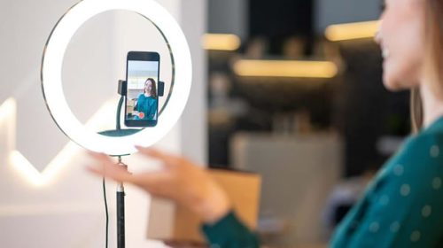Influencers bajo la lupa: proponen regular la actividad y publicidades en redes sociales