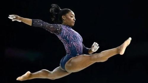 “Simone Biles: vuelve a volar”, el documental de Netflix que relata la caída y el resurgir de la gimnasta