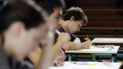 Proponen incorporar por ley al plan de estudios secundario la enseñanza de Historia de Entre Ríos