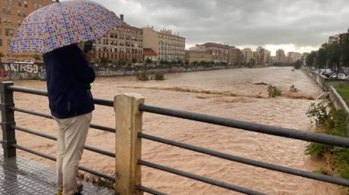 Alerta roja en España por la nueva DANA: hospitales inundados y carreteras cortadas