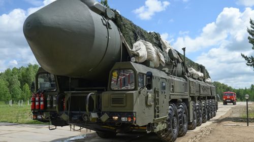 “Inevitabilidad de la represalia”: el Kremlin explica los cambios en la doctrina nuclear rusa