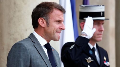 Parte de la izquierda francesa aceptaría un pacto de gobierno con Macron
