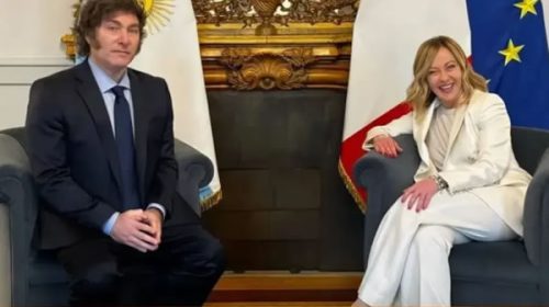 Milei suma millas: cierra el año con otro viaje a Italia