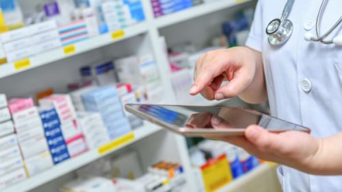 Chau al papel: las recetas médicas deberán ser digitales en 2025