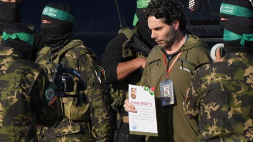 Hamás entregará a otros seis rehenes vivos a Israel