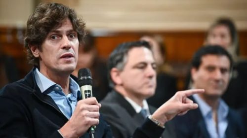 Durísima pelea entre radicales